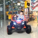 Детский двухместный электромобиль KKL808-2/Детский электромобиль/Детские электромобили с дистанционным управлением/Детский электромобиль со световыми и звуковыми эффектами — изображение 4