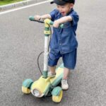 Складной детский самокат / Детские самокаты / Самокат со светодиодными фарами и музыкальным сопровождением / Детский складной самокат / Детский самокат / Трехколесный самокат — изображение 8